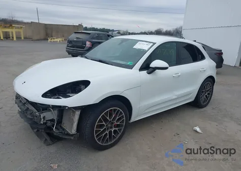 2015 Porsche Macan Turbo z USA, uszkodzony, nr VIN WP1AF2A57FLB96517